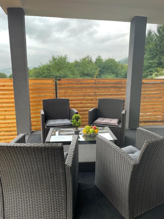 Ammirevole Ravne Apartments 비소코 외부 사진