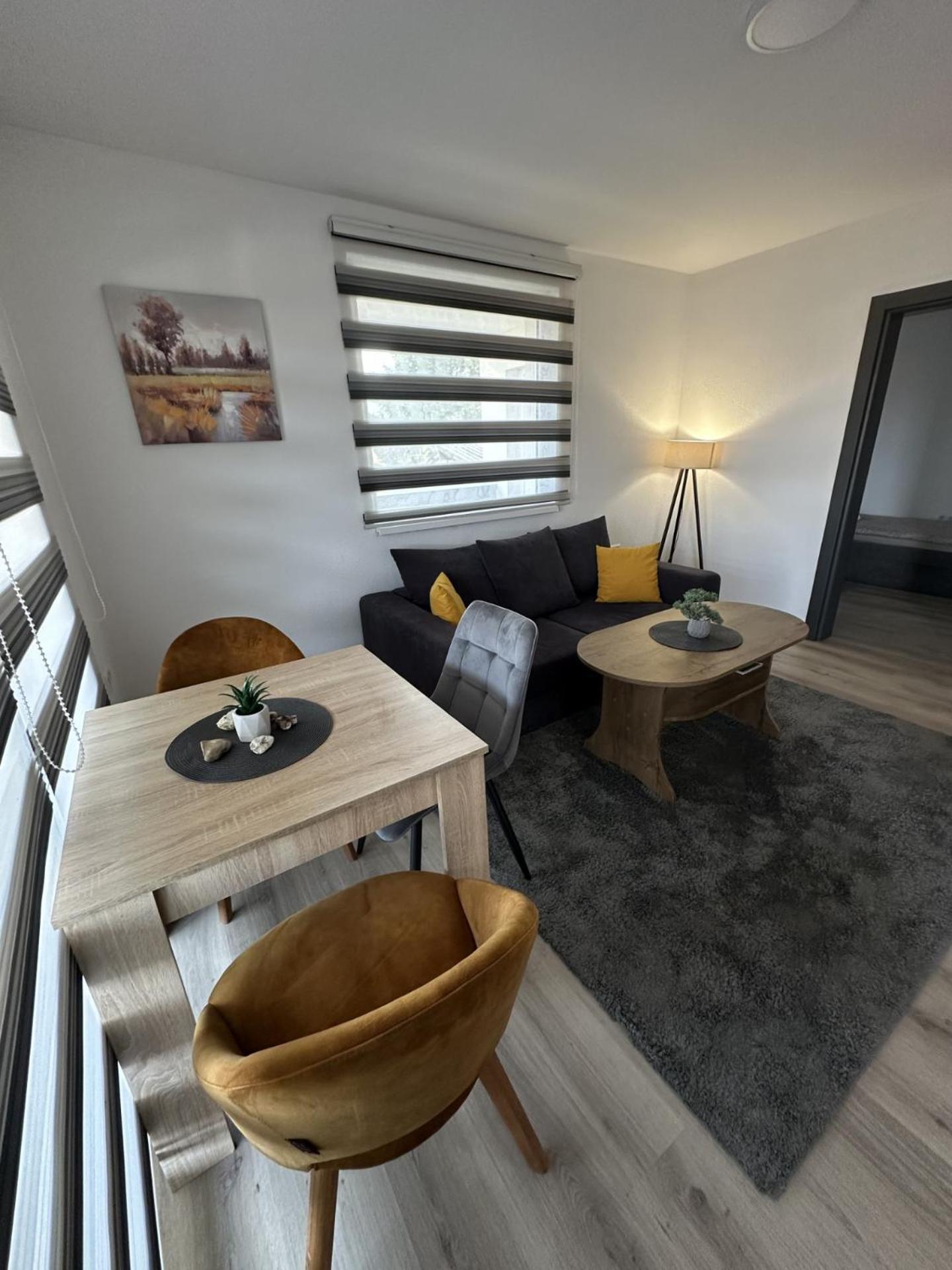 Ammirevole Ravne Apartments 비소코 외부 사진