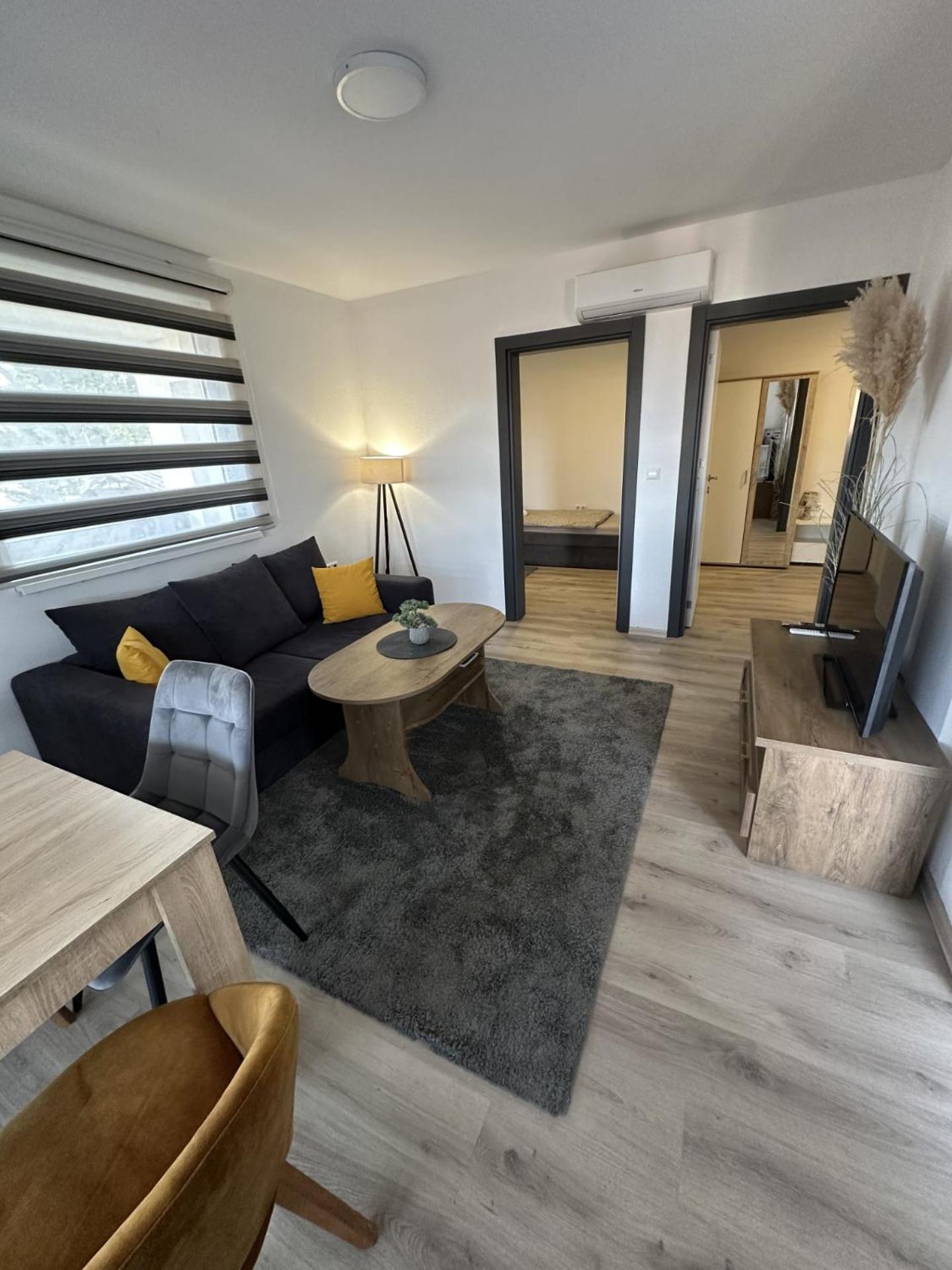 Ammirevole Ravne Apartments 비소코 외부 사진